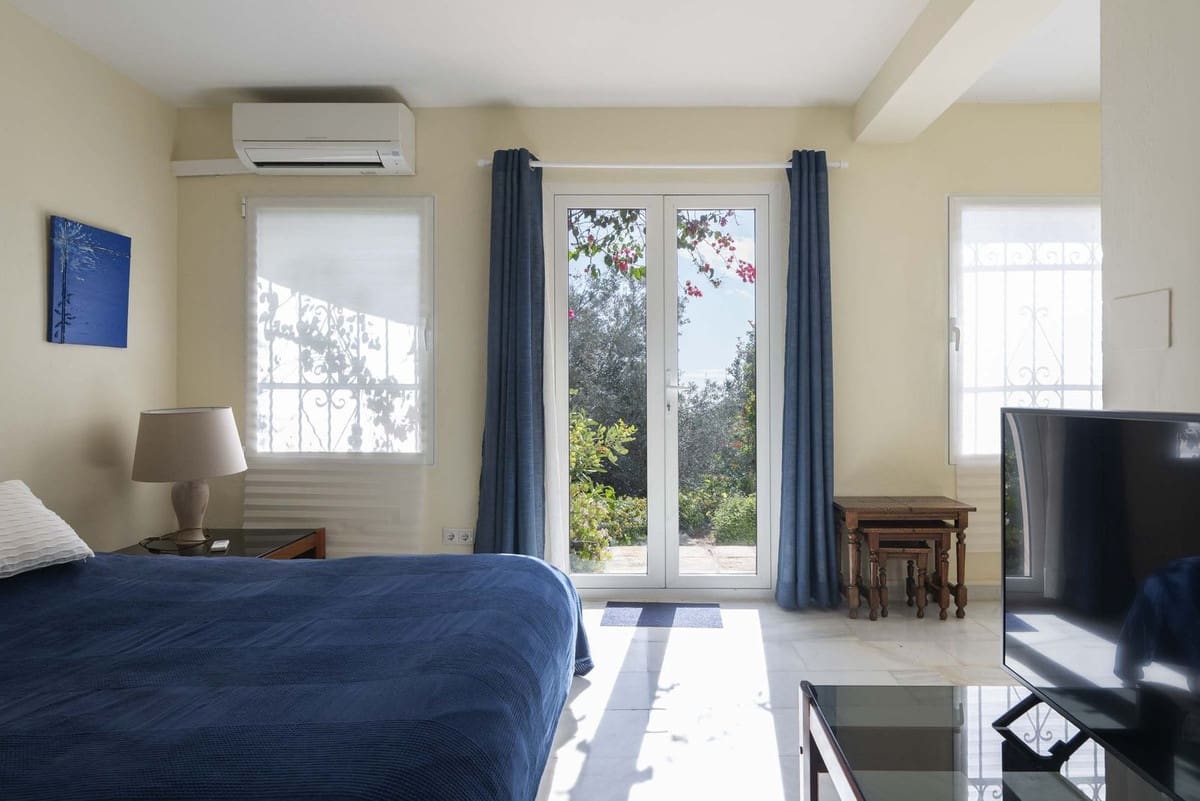 4 bedroom Villa for sale in Mijas - € 927,500 (Ref: 9625154)