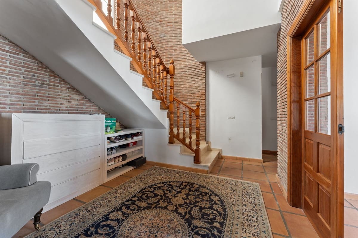 3 soverom Villa til salgs i Mijas med svømmebasseng - € 1 460 000 (Ref: 9627994)