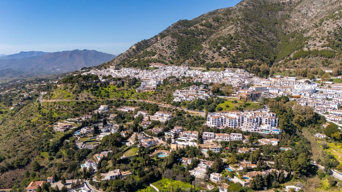 3 soverom Villa til salgs i Mijas med svømmebasseng - € 1 460 000 (Ref: 9627994)