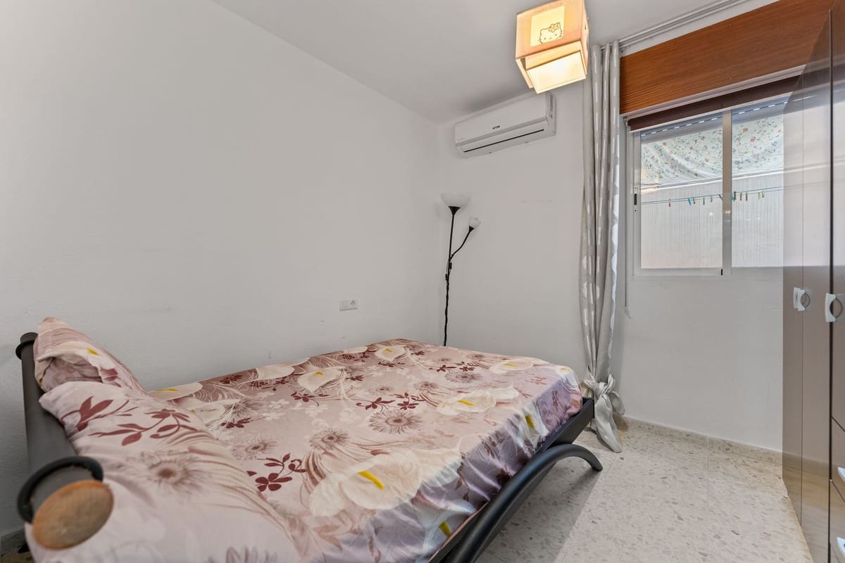 2 soverom Leilighet til salgs i Las Lagunas de Mijas med svømmebasseng - € 235 000 (Ref: 9627996)