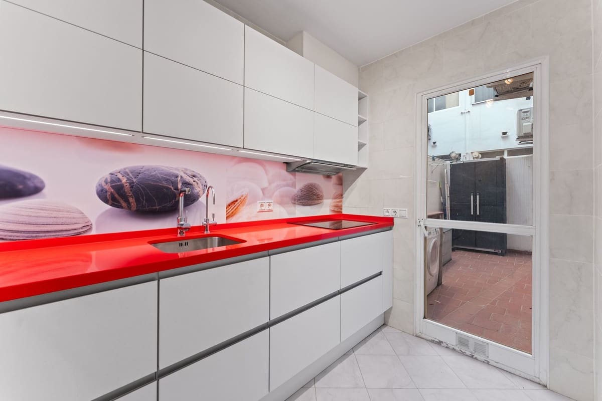 2 soverom Leilighet til salgs i Las Lagunas de Mijas med svømmebasseng - € 235 000 (Ref: 9627996)