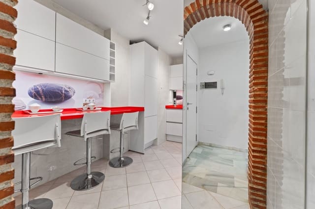 2 chambre Appartement à vendre à Las Lagunas de Mijas, Mijas avec piscine - 235 000 € (Ref: 9627996)