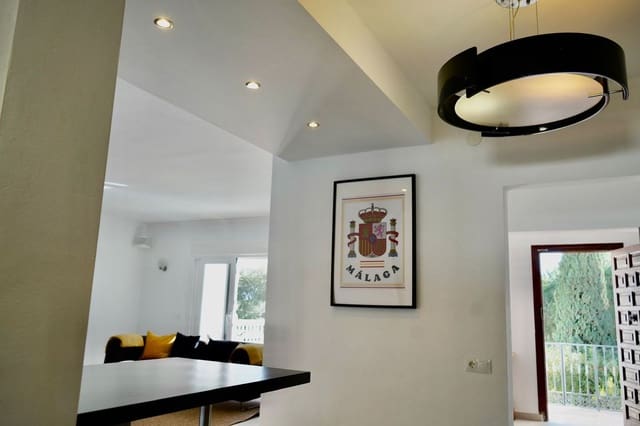 5 soverom Villa til salgs i Mijas Golf, Mijas med svømmebasseng - € 895 000 (Ref: 9723863)