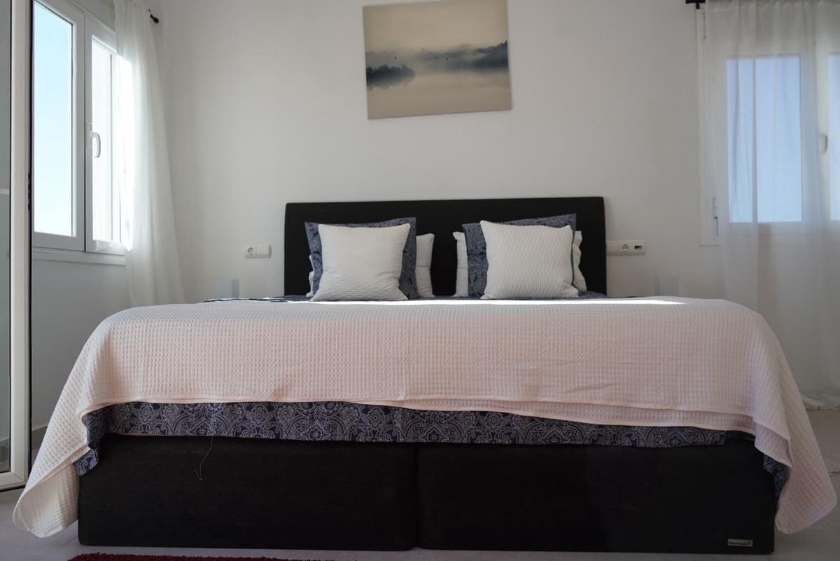 5 soverom Villa til salgs i Mijas Golf med svømmebasseng - € 895 000 (Ref: 9723863)