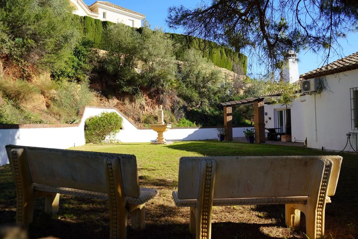 5 soverom Villa til salgs i Mijas Golf med svømmebasseng - € 895 000 (Ref: 9723863)