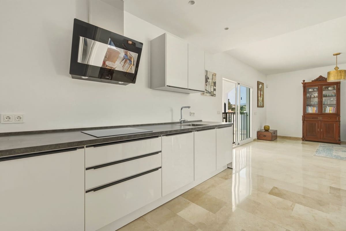 6 slaapkamer Villa te koop in Mijas met zwembad - € 1.095.000 (Ref: 9730179)