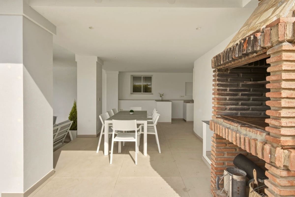 6 slaapkamer Villa te koop in Mijas met zwembad - € 1.095.000 (Ref: 9730179)