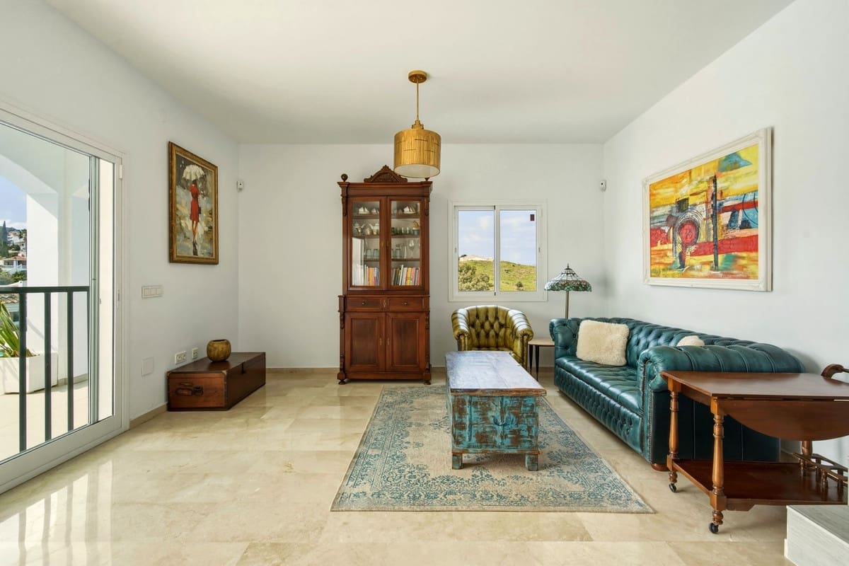 6 slaapkamer Villa te koop in Mijas met zwembad - € 1.095.000 (Ref: 9730179)