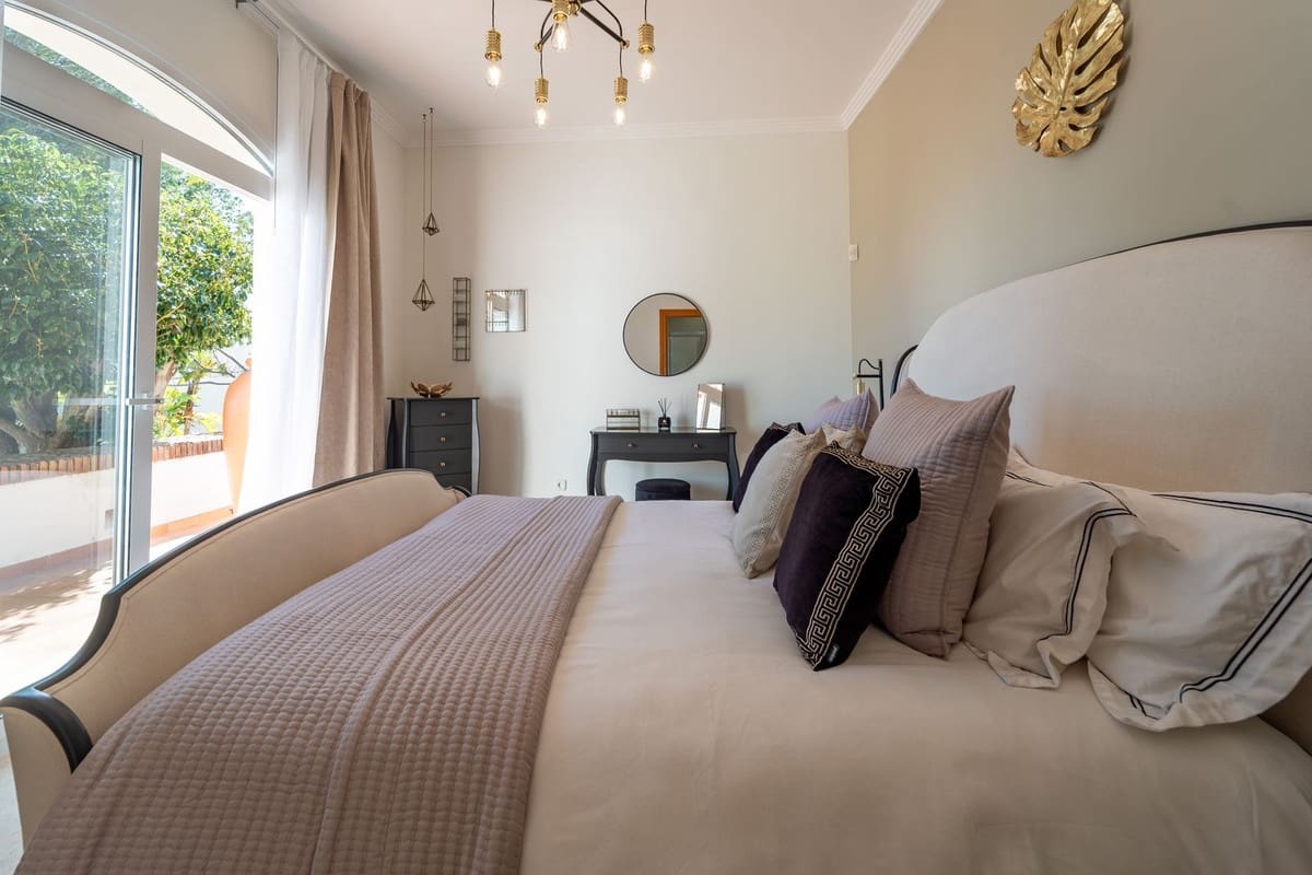 4 soverom Villa til salgs i Valtocado med svømmebasseng - € 1 500 000 (Ref: 9737124)