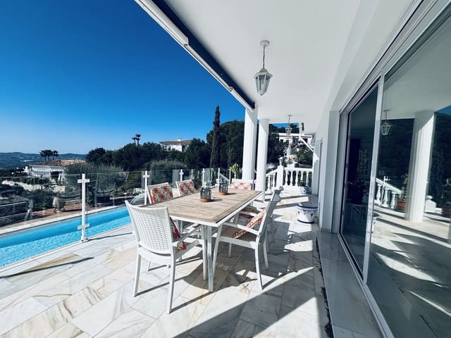 5 soveværelse Villa til salg i Valtocado, Mijas med swimmingpool - € 1.499.000 (Ref: 9783440)