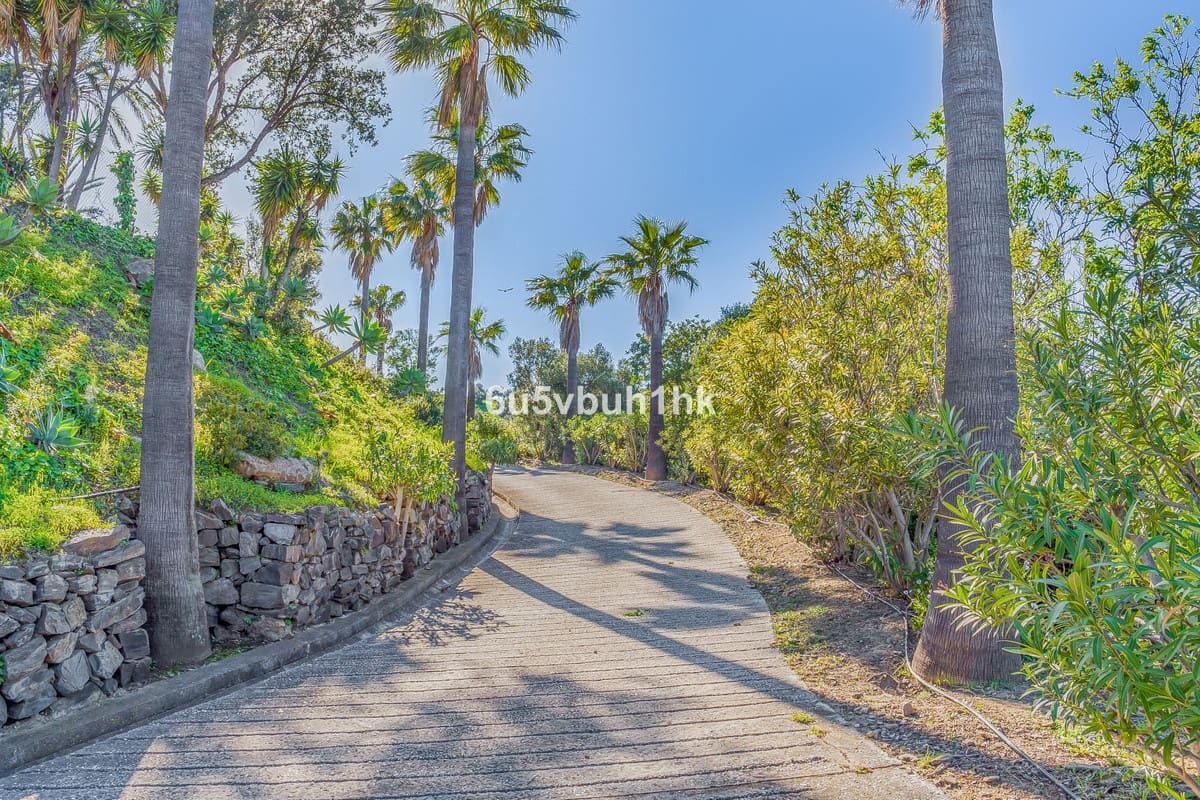 8 bedroom Villa for sale in Mijas with pool - € 4,250,000 (Ref: 9783441)