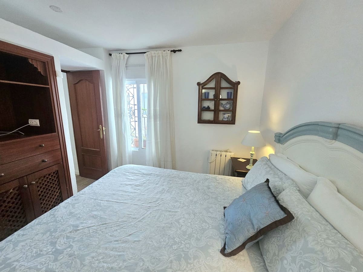 2 bedroom Villa for sale in Mijas - € 424,000 (Ref: 9783442)