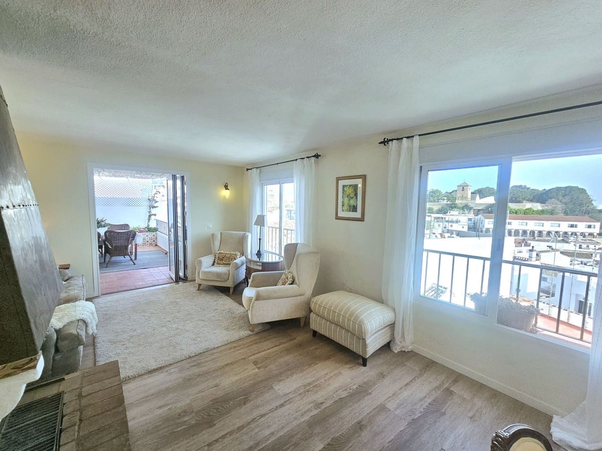 2 bedroom Villa for sale in Mijas - € 424,000 (Ref: 9783442)