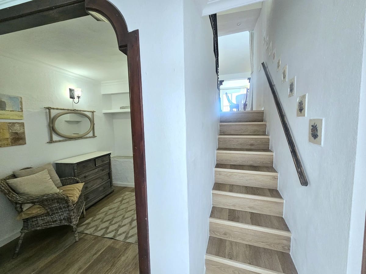 2 bedroom Villa for sale in Mijas - € 424,000 (Ref: 9783442)