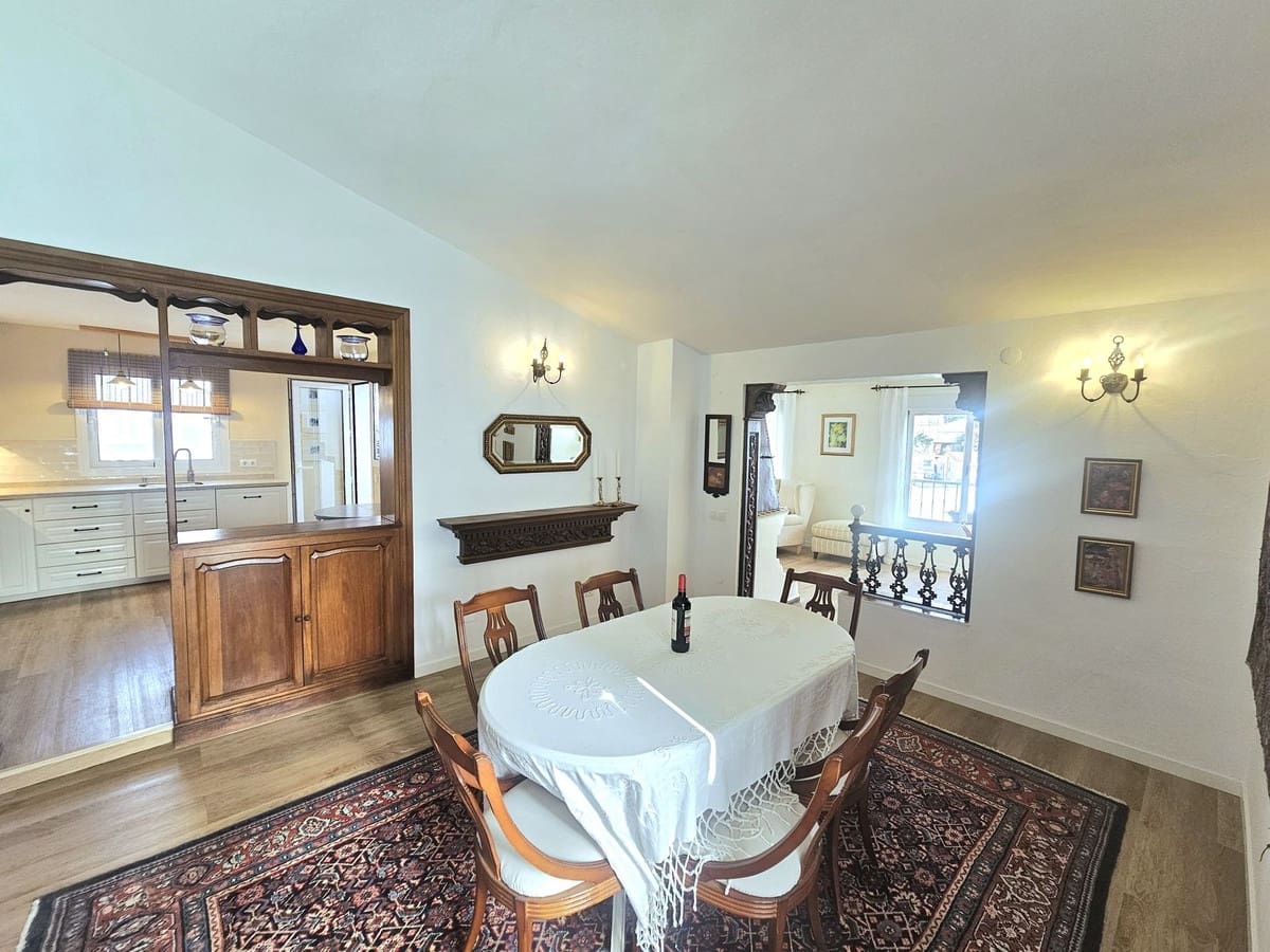 2 bedroom Villa for sale in Mijas - € 424,000 (Ref: 9783442)