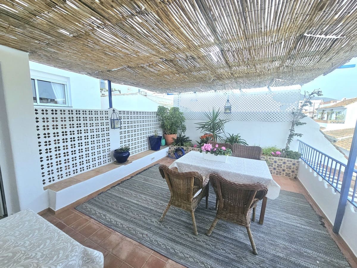 2 bedroom Villa for sale in Mijas - € 424,000 (Ref: 9783442)