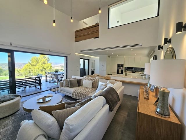 3 makuuhuone Huvila myytävänä paikassa Mijas - 1 395 000 € (Ref: 9795515)