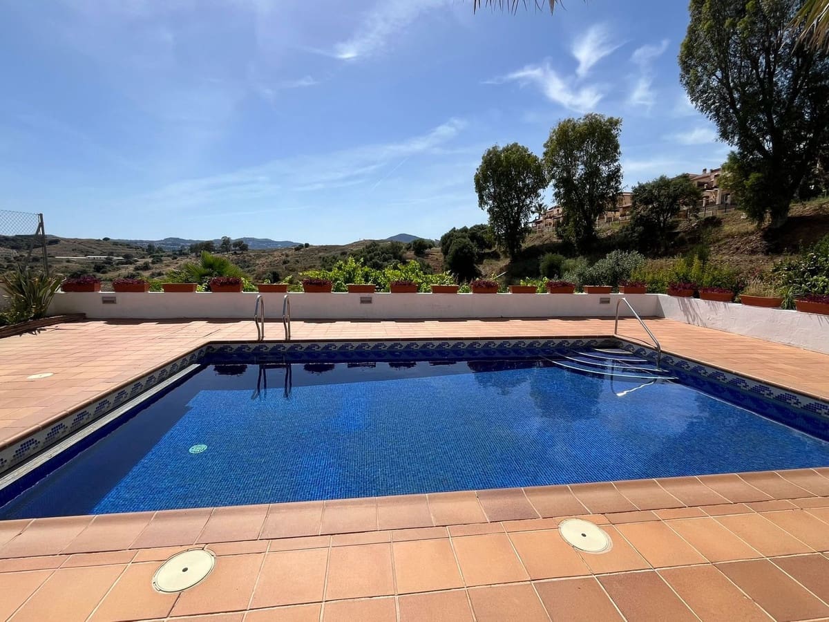 4 Zimmer Villa zu verkaufen in Las Lagunas de Mijas - 1.050.000 € (Ref: 9798177)