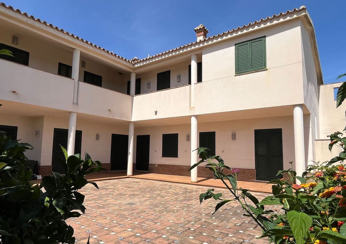 4 Zimmer Villa zu verkaufen in Las Lagunas de Mijas - 1.050.000 € (Ref: 9798177)