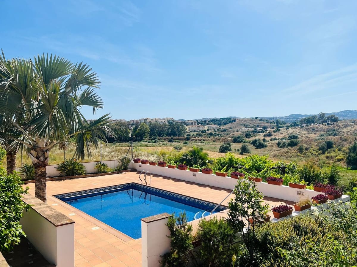 4 Zimmer Villa zu verkaufen in Las Lagunas de Mijas - 1.050.000 € (Ref: 9798177)