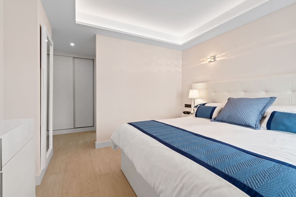 Casa de 4 habitaciones en La Cala de Mijas en venta con piscina - 995.000 € (Ref: 9798180)