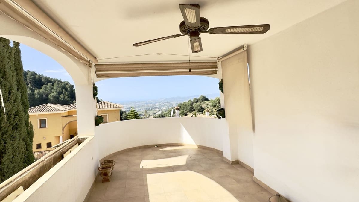 Casa de 3 habitaciones en Mijas en venta con piscina - 659.000 € (Ref: 9798182)