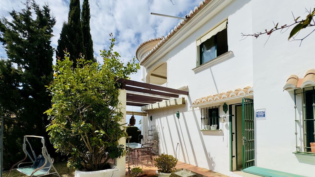 Casa de 3 habitaciones en Mijas en venta con piscina - 659.000 € (Ref: 9798182)