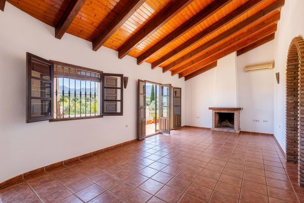 4 slaapkamer Finca/Landhuis te koop in Alhaurin el Grande met zwembad - € 575.000 (Ref: 9798183)