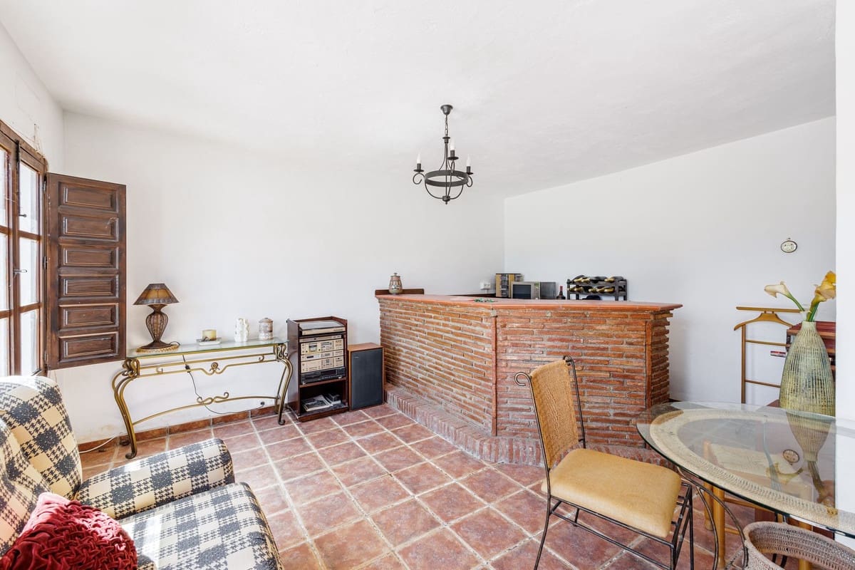 4 slaapkamer Finca/Landhuis te koop in Alhaurin el Grande met zwembad - € 575.000 (Ref: 9798183)