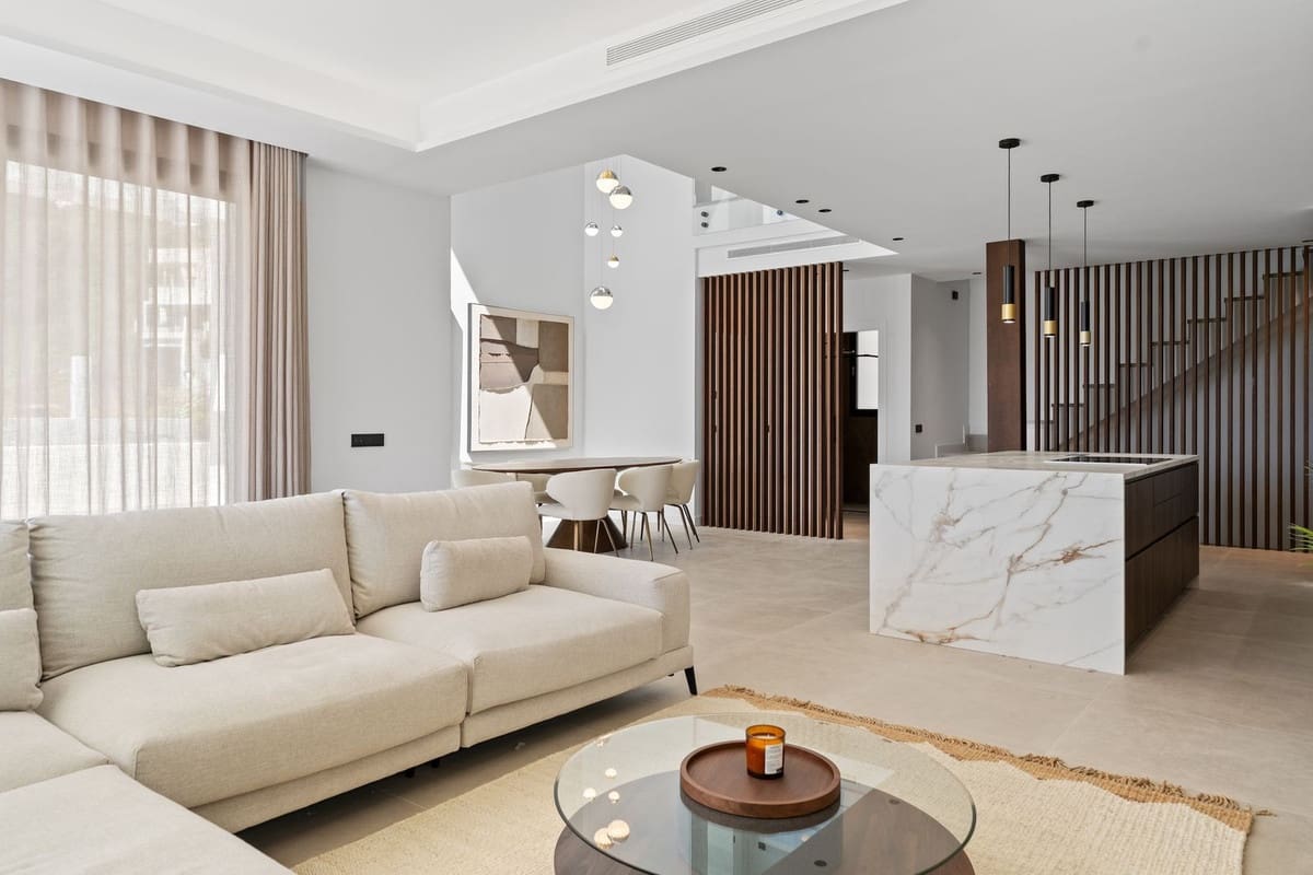 4 soveværelse Villa til salg i Mijas med swimmingpool - € 1.945.000 (Ref: 9798184)