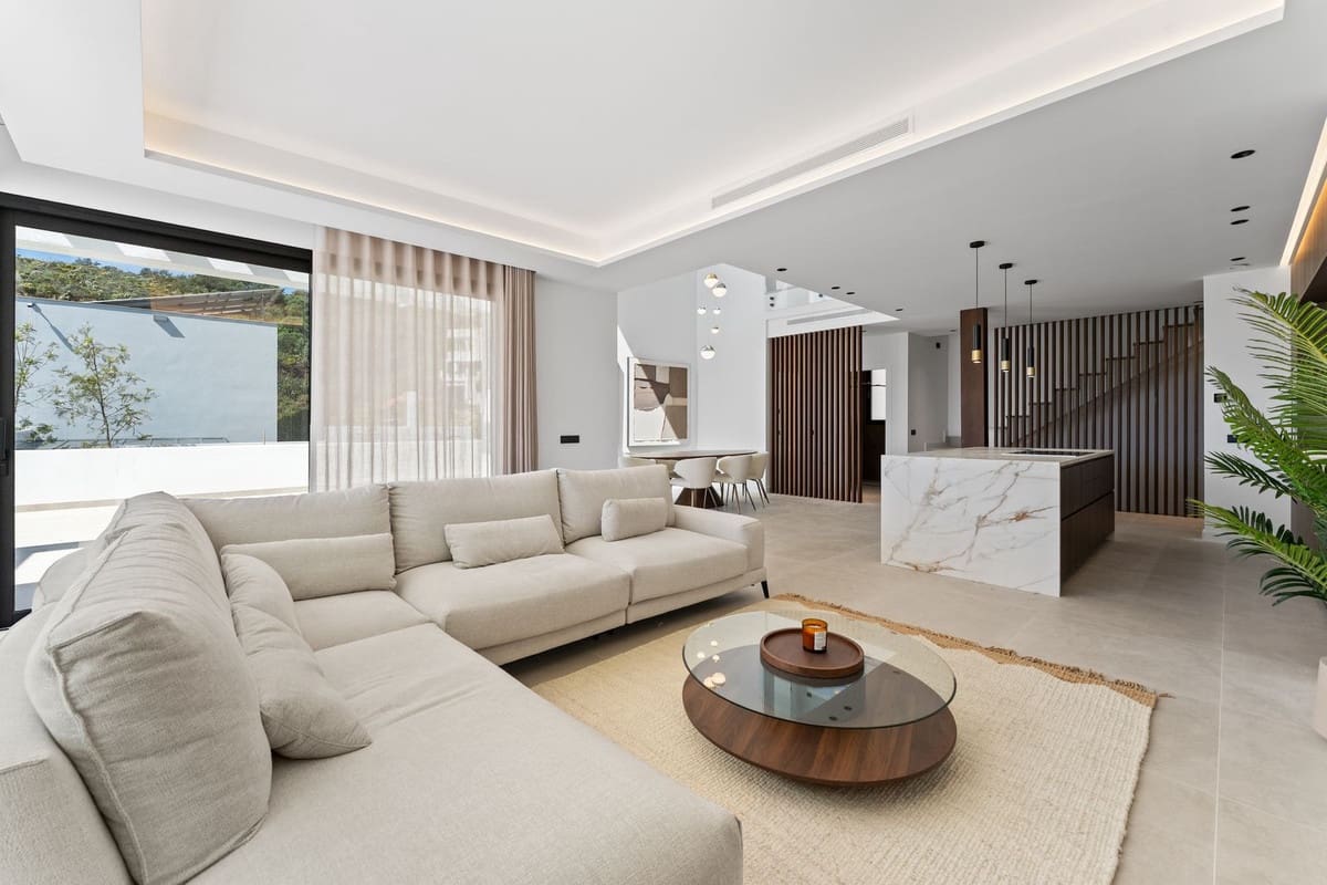 4 soveværelse Villa til salg i Mijas med swimmingpool - € 1.945.000 (Ref: 9798184)