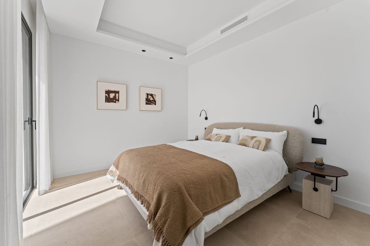 4 soveværelse Villa til salg i Mijas med swimmingpool - € 1.945.000 (Ref: 9798184)