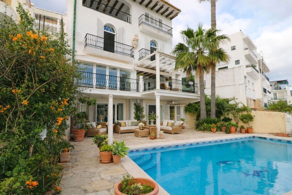 4 chambre Maison de Ville à vendre à Mijas avec piscine - 1 750 000 € (Ref: 9798185)