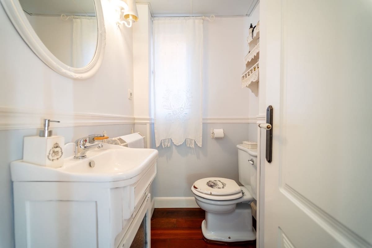 4 soverom Villa til salgs i La Sierrezuela med svømmebasseng - € 1 440 000 (Ref: 9798186)