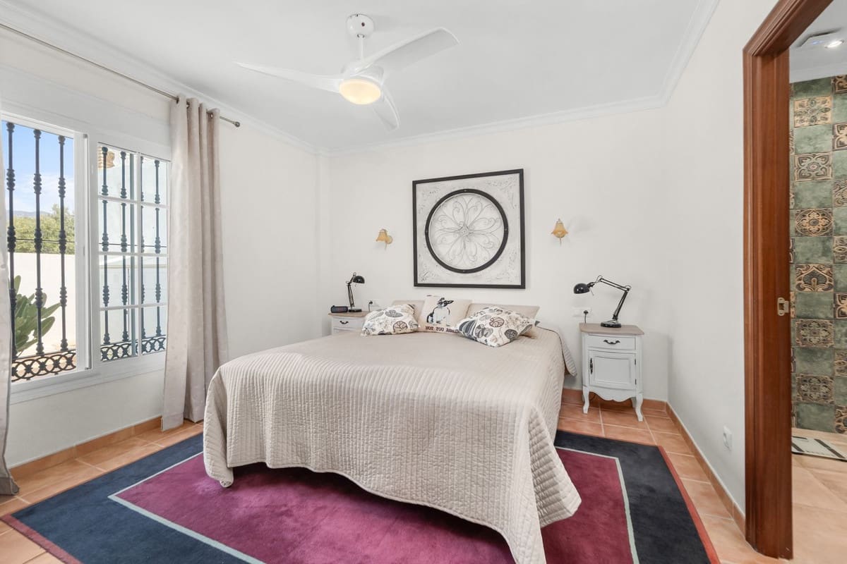 4 chambre Villa/Maison à vendre à Cerro del Aguila avec piscine - 995 000 € (Ref: 9798187)