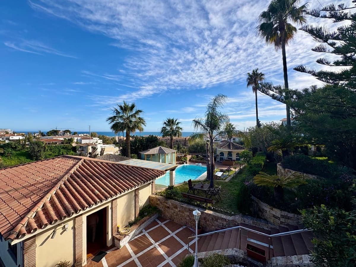 5 quarto Moradia para venda em Fuengirola com piscina - 1 900 000 € (Ref: 9800049)