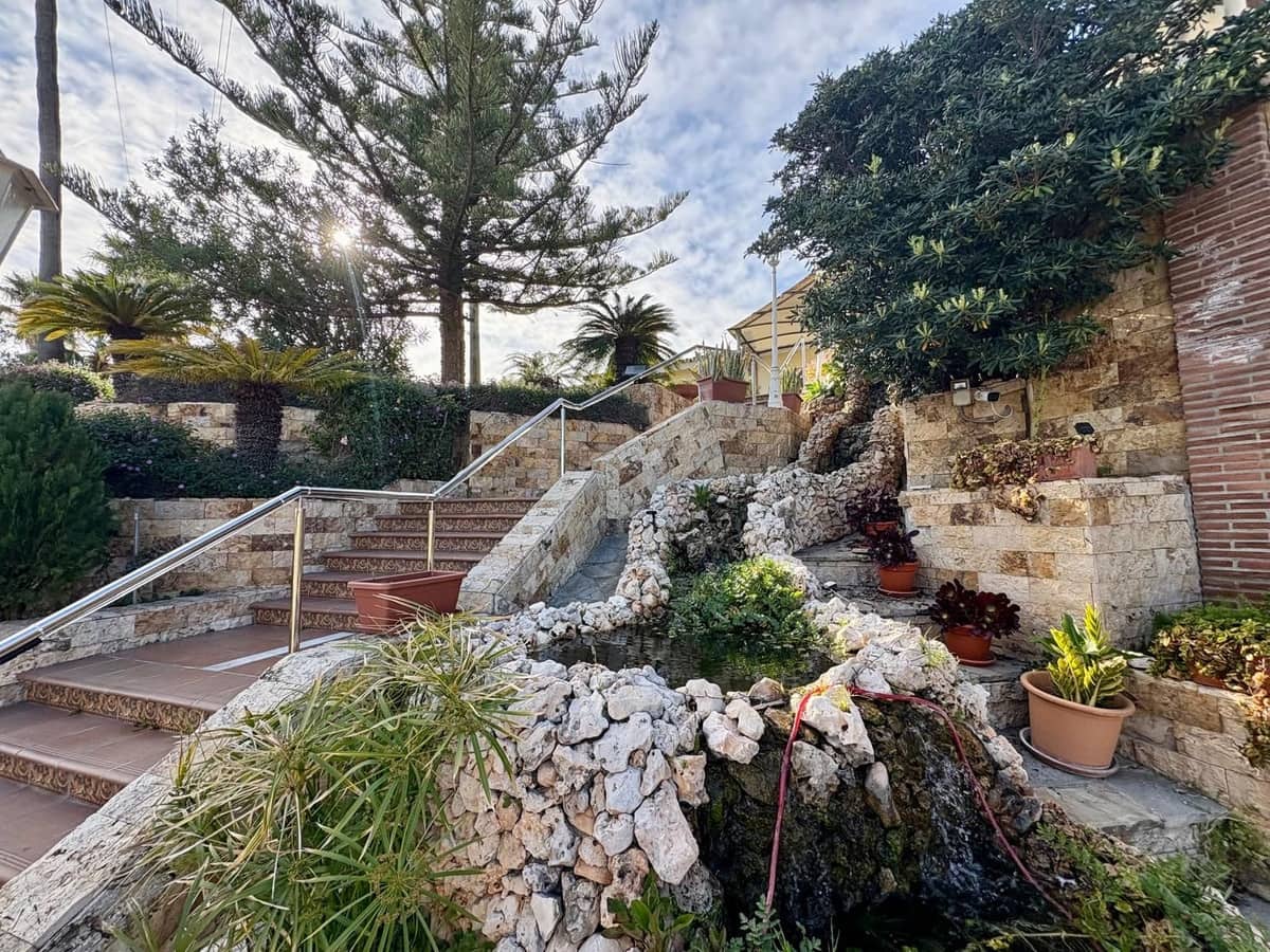 5 quarto Moradia para venda em Fuengirola com piscina - 1 900 000 € (Ref: 9800049)