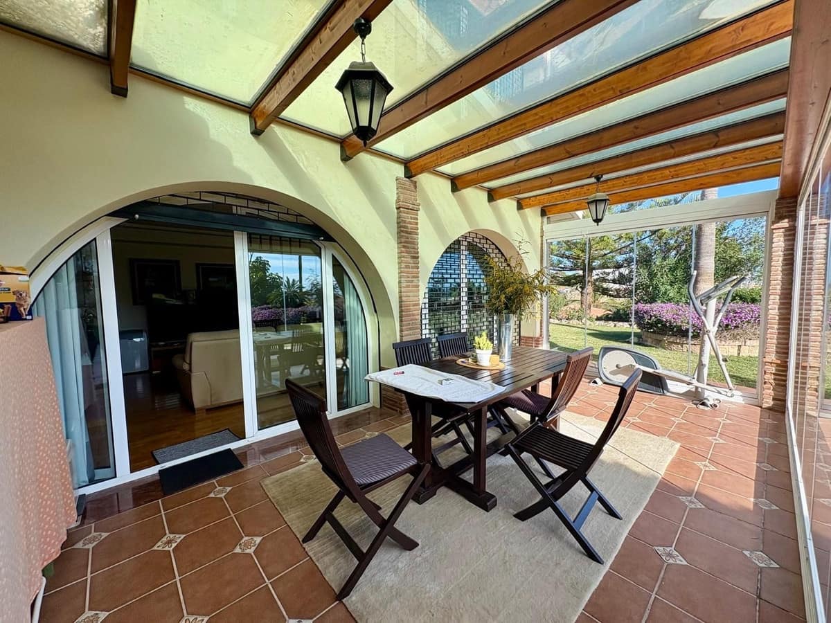 5 quarto Moradia para venda em Fuengirola com piscina - 1 900 000 € (Ref: 9800049)