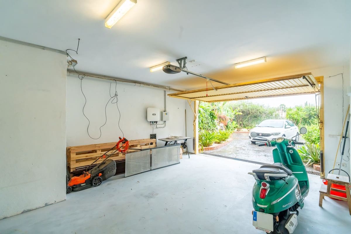 3 makuuhuone Huvila myytävänä paikassa Mijas Golf mukana uima-altaan - 990 000 € (Ref: 9800050)