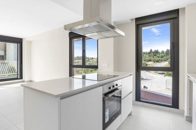 3 chambre Appartement à vendre à La Cala de Mijas, Mijas avec piscine - 385 000 € (Ref: 9801272)