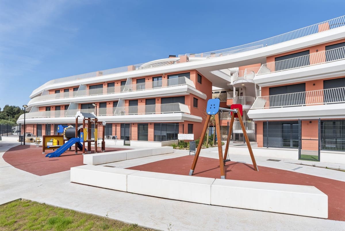 3 chambre Appartement à vendre à La Cala de Mijas avec piscine - 385 000 € (Ref: 9801272)