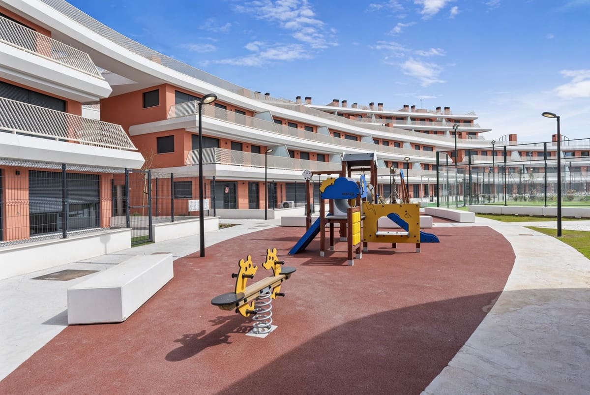 3 chambre Appartement à vendre à La Cala de Mijas avec piscine - 385 000 € (Ref: 9801272)