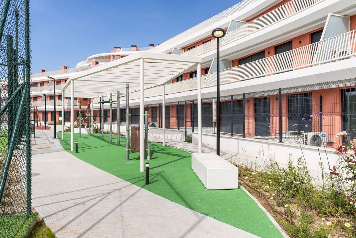 3 chambre Appartement à vendre à La Cala de Mijas avec piscine - 385 000 € (Ref: 9801272)