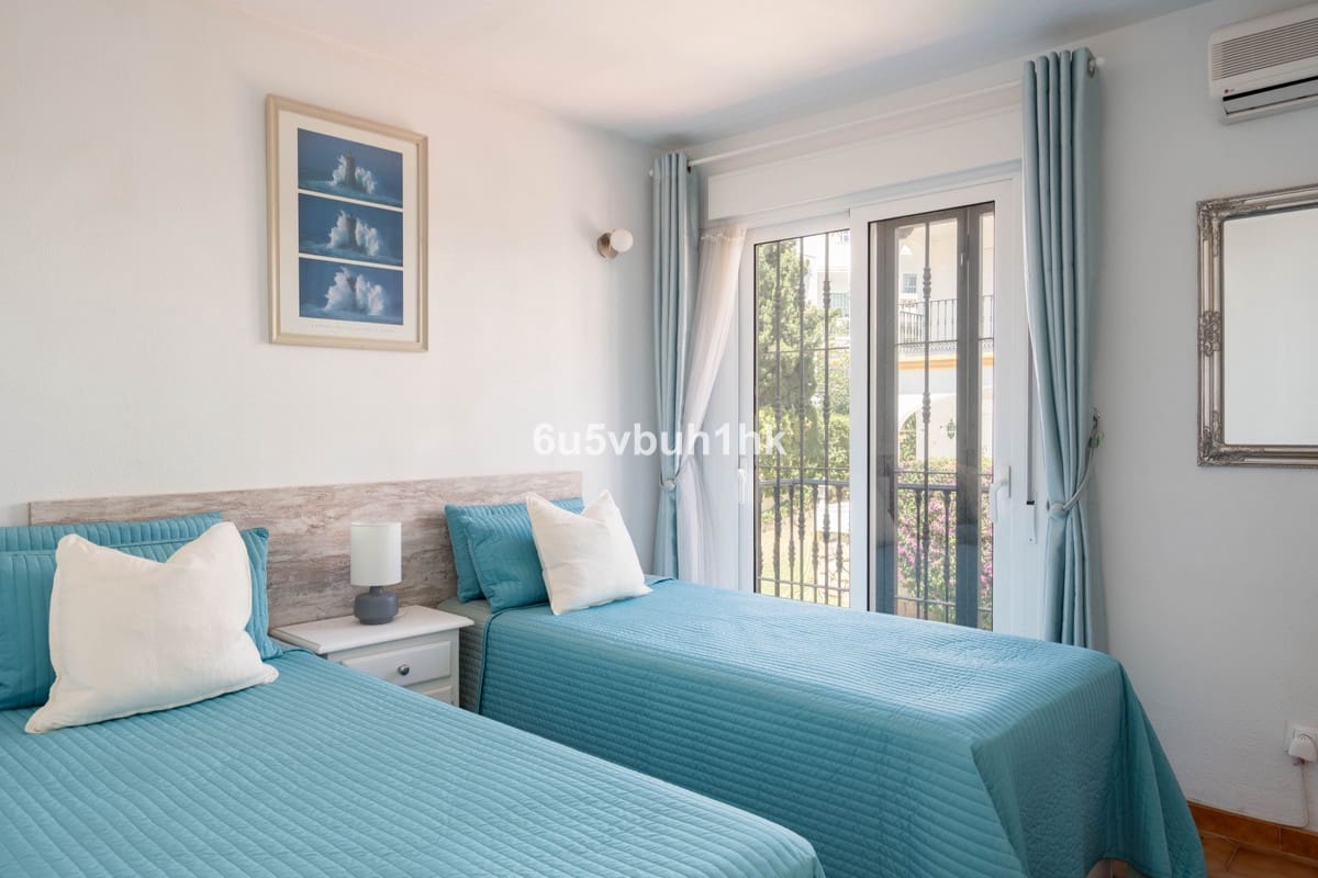 2 bedroom Townhouse for sale in Mijas - € 399,000 (Ref: 9805438)