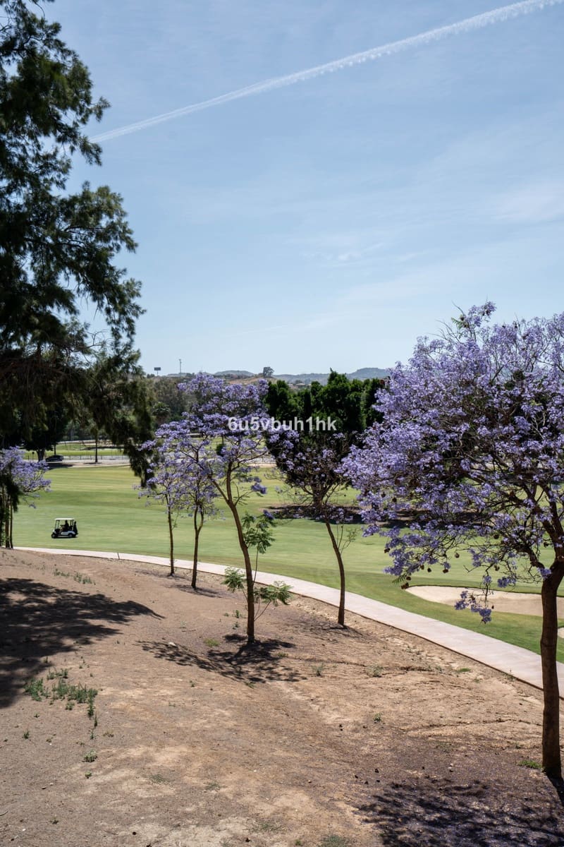 2 bedroom Townhouse for sale in Mijas - € 399,000 (Ref: 9805438)