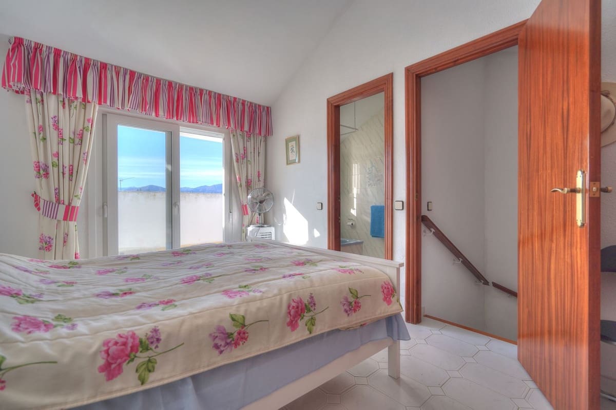 3 soverom Hus til salgs i Mijas Golf med svømmebasseng - € 360 000 (Ref: 9807153)