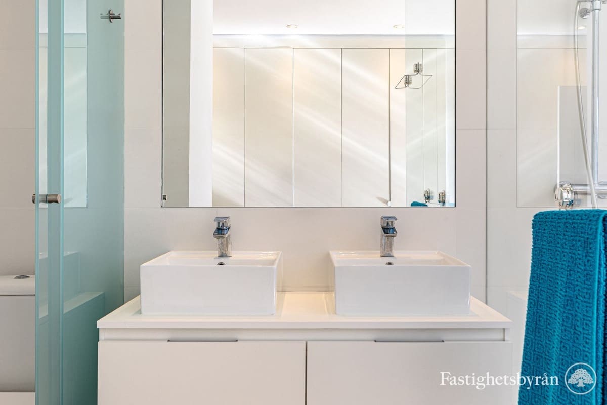 3 sovrum Lägenhet till salu i Benahavis med pool - 499 000 € (Ref: 9807154)