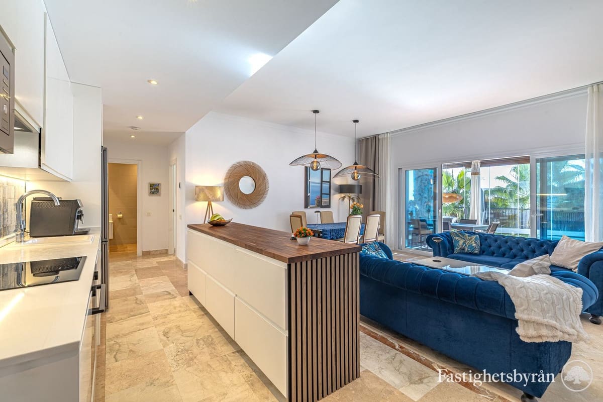 3 sovrum Lägenhet till salu i Benahavis med pool - 499 000 € (Ref: 9807154)