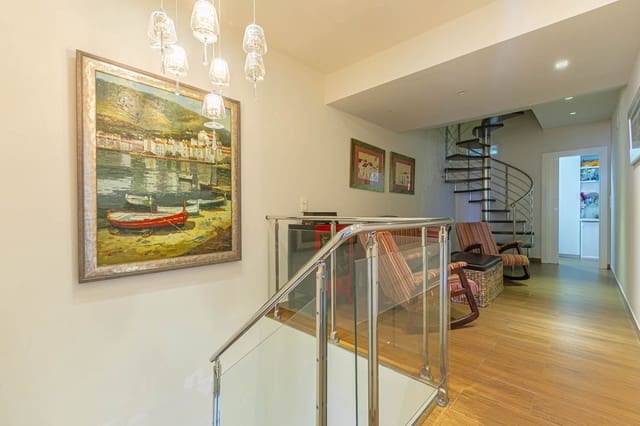 2 soveværelse Byhus til salg i La Cala de Mijas, Mijas med swimmingpool - € 435.000 (Ref: 9807157)