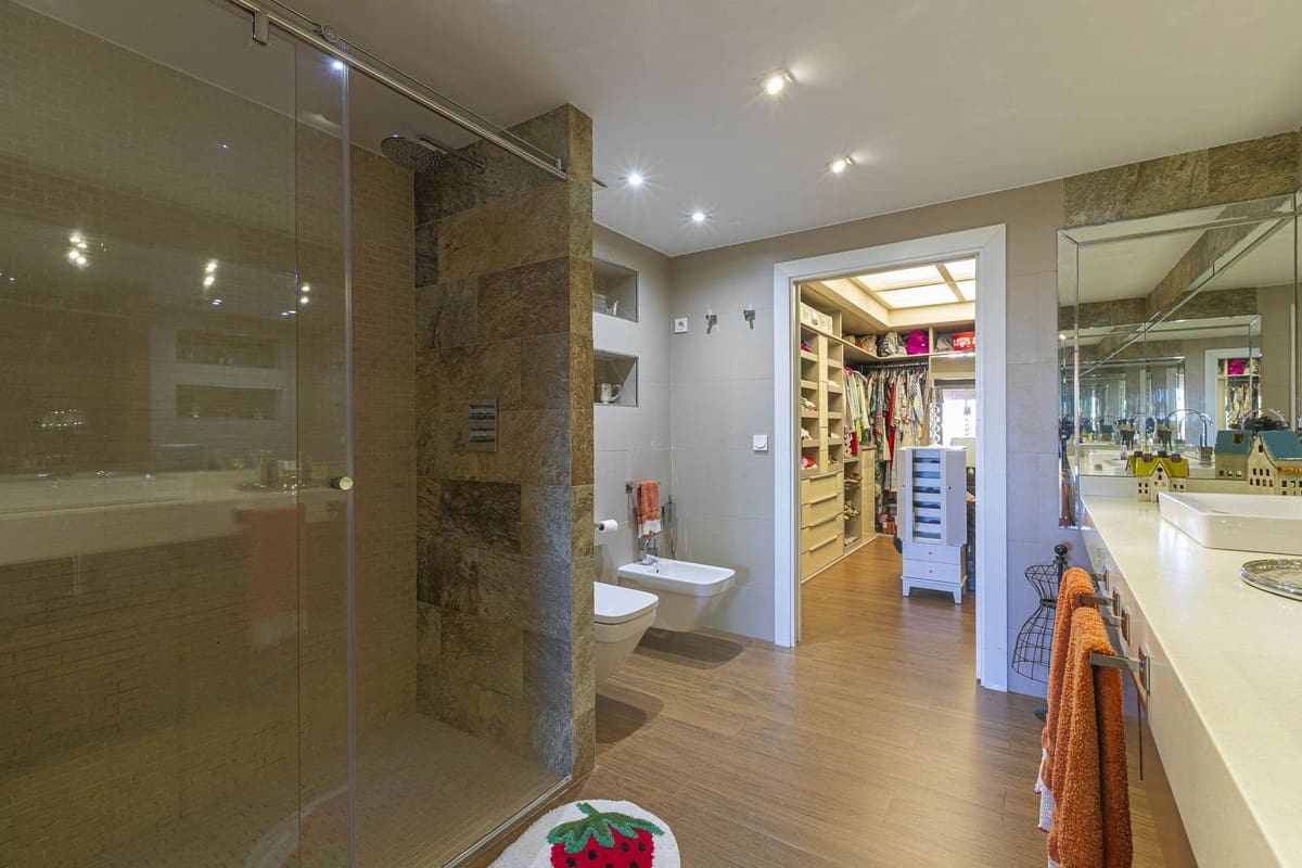 2 Zimmer Haus zu verkaufen in La Cala de Mijas mit Pool - 435.000 € (Ref: 9807157)